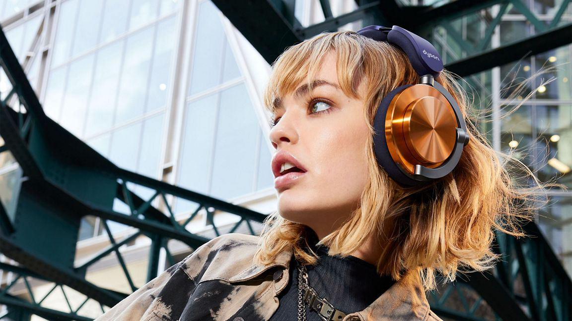 Говорители 40 мм и наклон 13 градуса, Dyson OnTrac_02