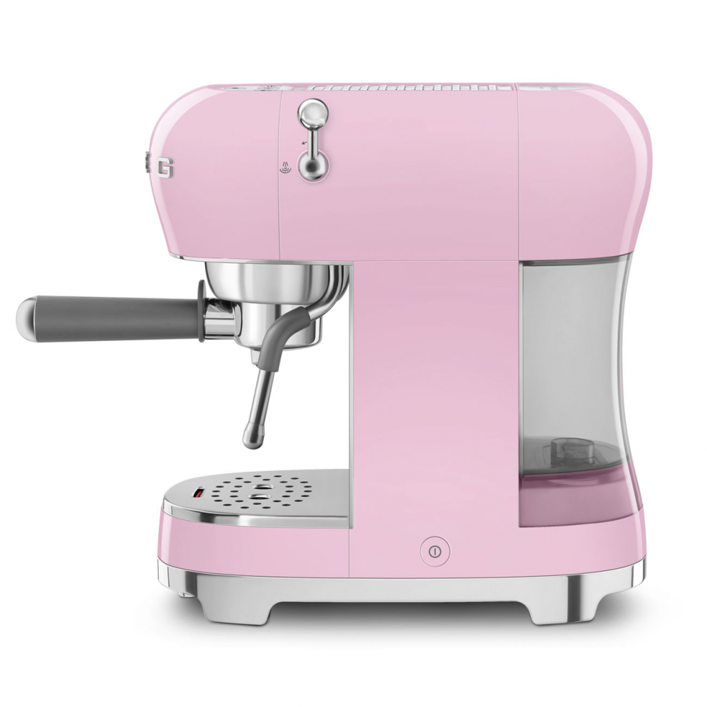 Кафемашина Smeg ECF02PKEU