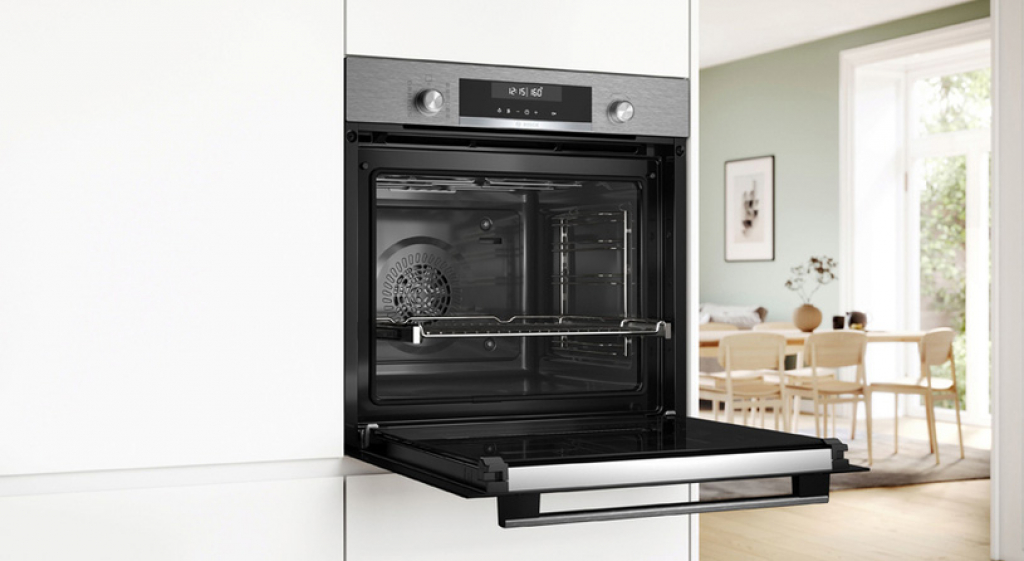 Фурна за вграждане Bosch HBG578ES3