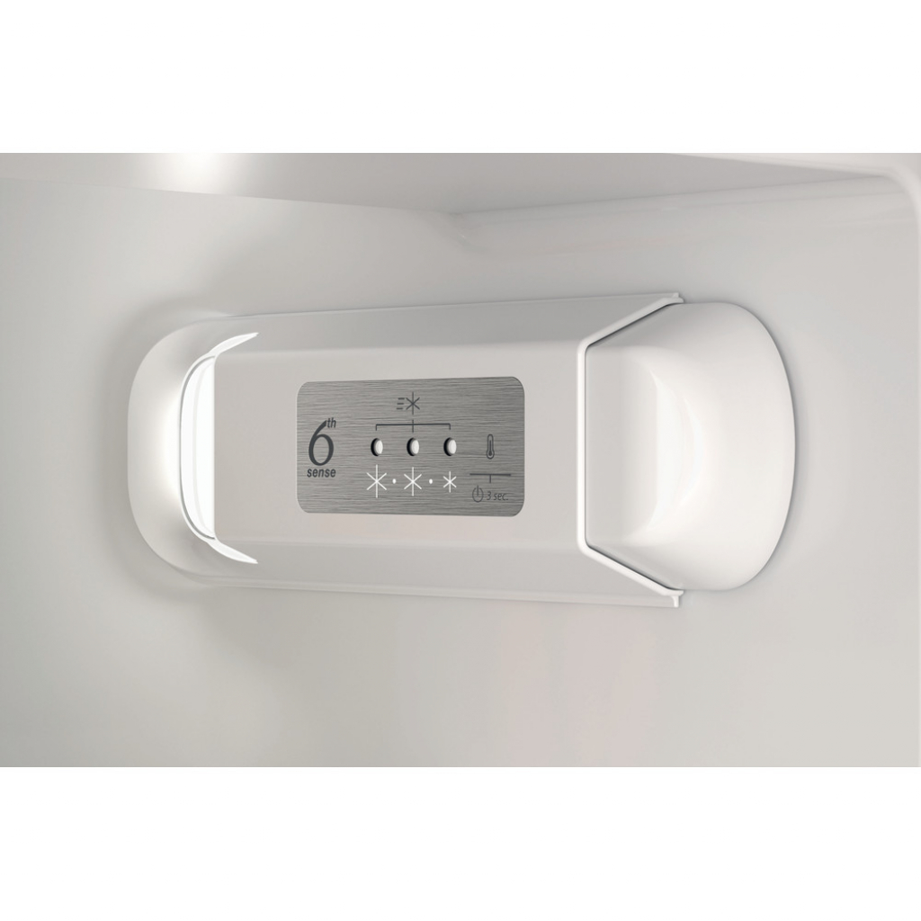 Хладилник за вграждане Whirlpool WHC18D051A1