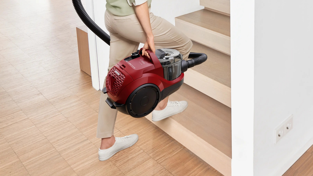 Прахосмукачка Bosch BGC21X350