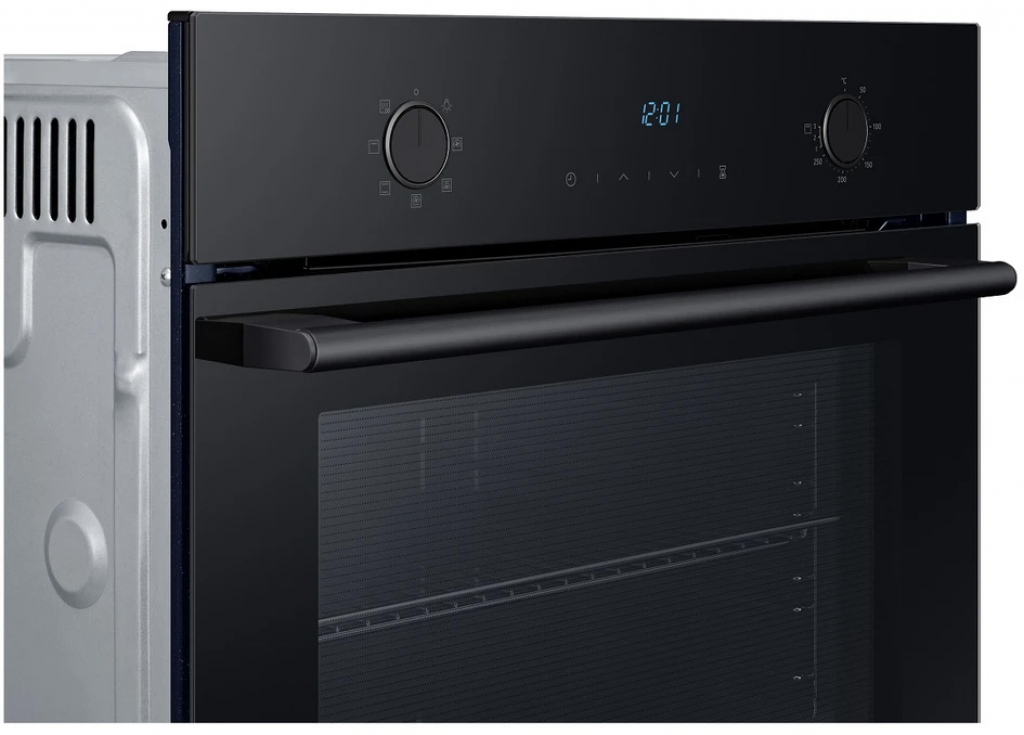Фурна за вграждане Samsung NV68A1140BK/OL